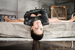 Teen in leather straitjacket does love hardcore face-fucking