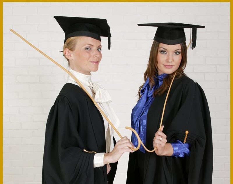 Flexible and stinging for schoolgirls' buttocks