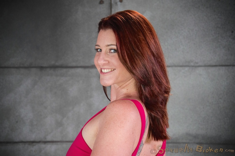 Gorgeous interracial 3some in the dungeon with a sub girl