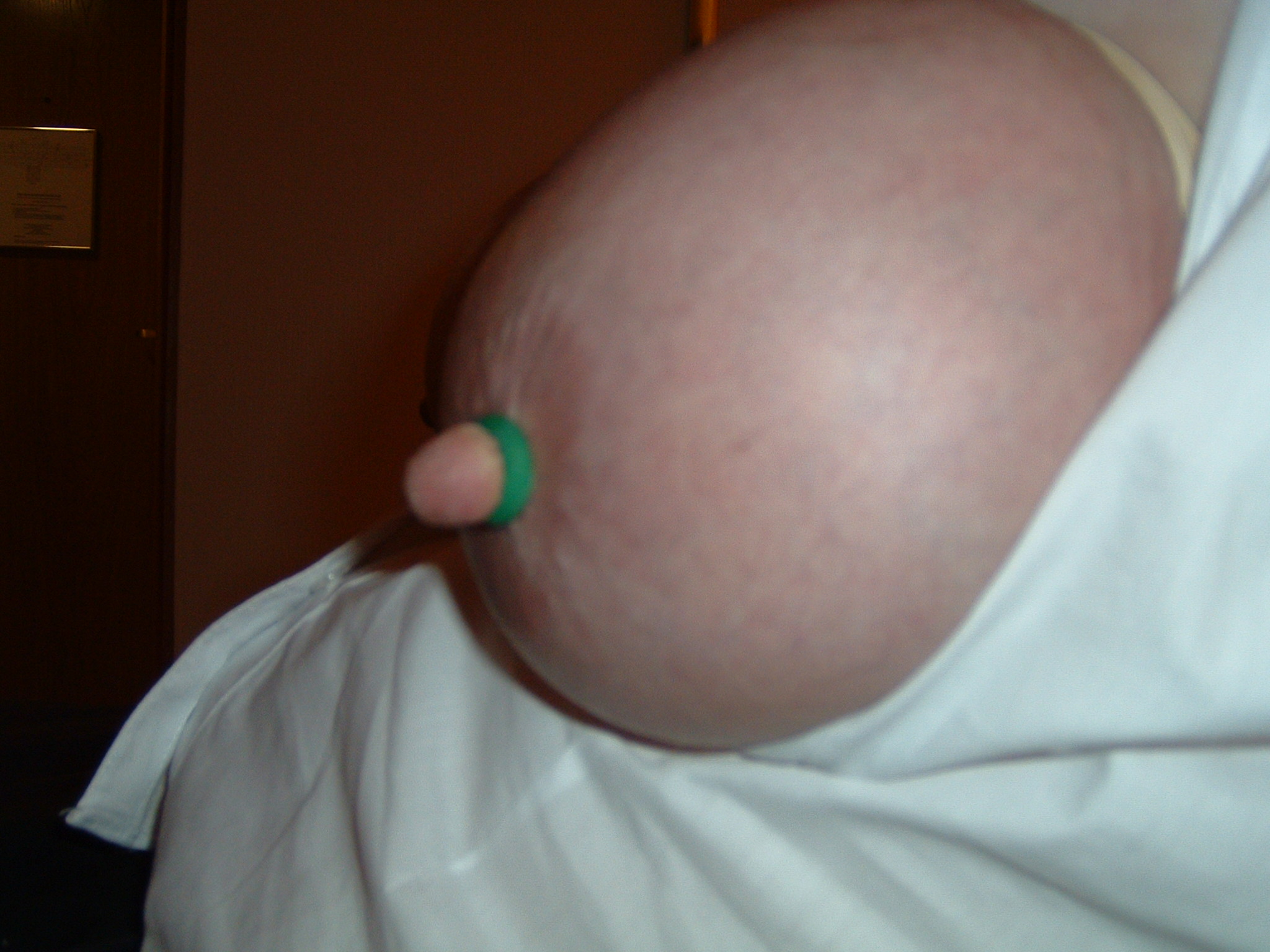 rifran nipple stretching and squashing