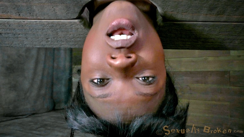 Athletic Black whore Ana Foxx mouth raped upside down