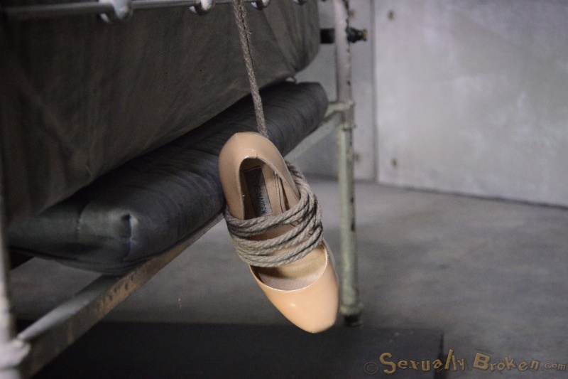 Amazing redhead babe likes hardcore vaginal penetration